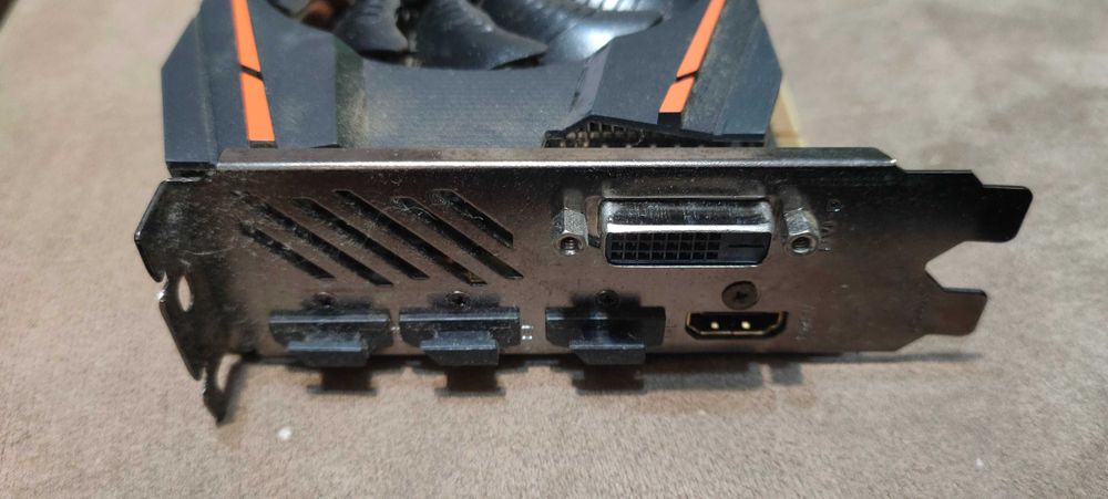 Gigabyte Radeon RX 570 Gaming 4GD