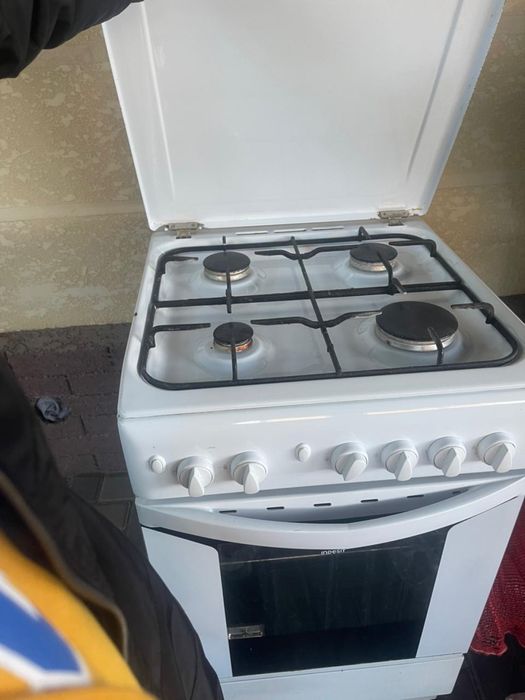 Газовая плита Indesit