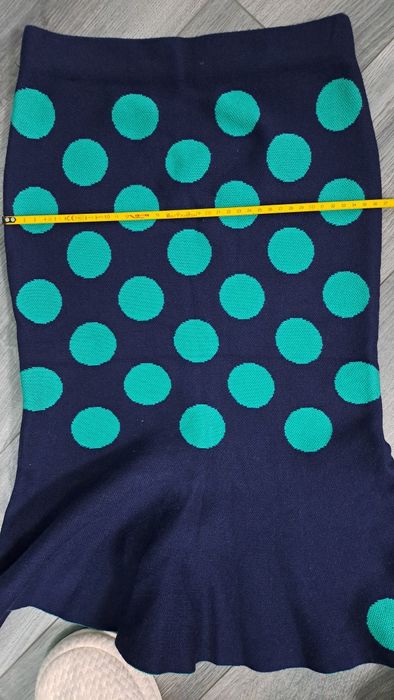 Fusta si pulover-set marimea S