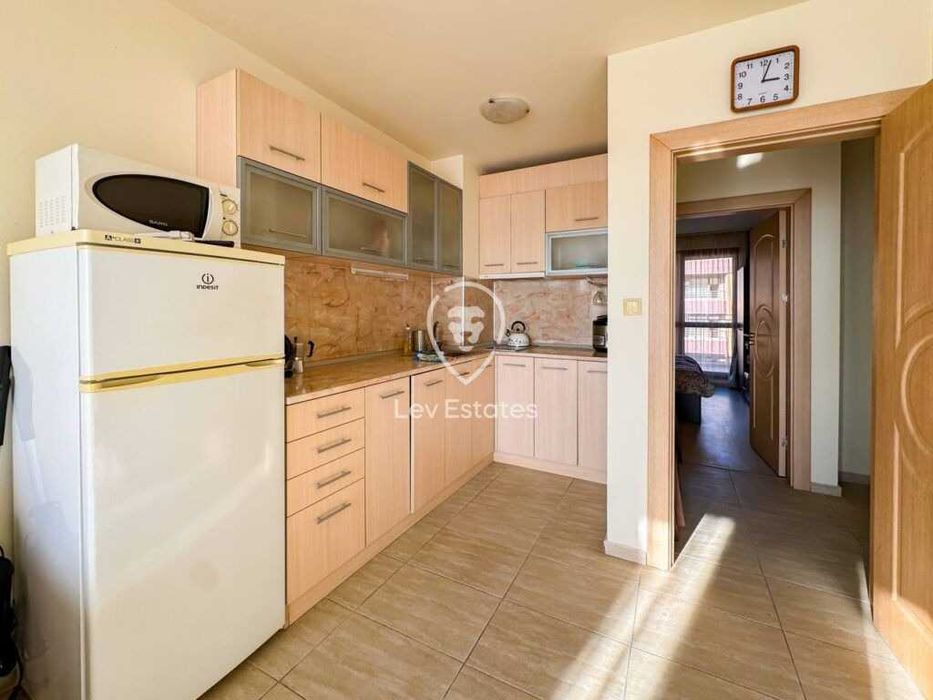 Продава се Двустаен апартамент в Бургас, Сарафово - 60 кв.м за 1467 €/кв.м - Снимка #3