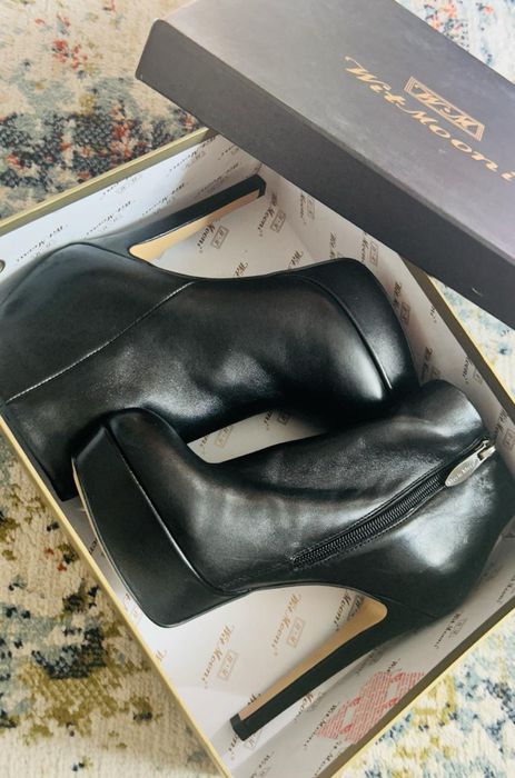 Продам новые кожаные ботильоны