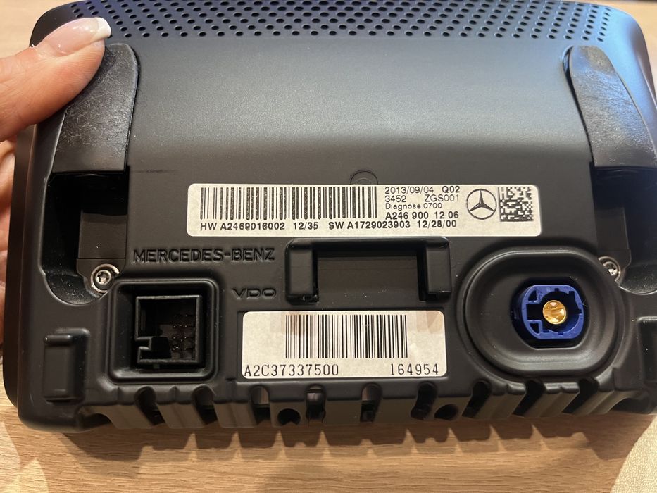 Мултимедия за Мерцедес А180