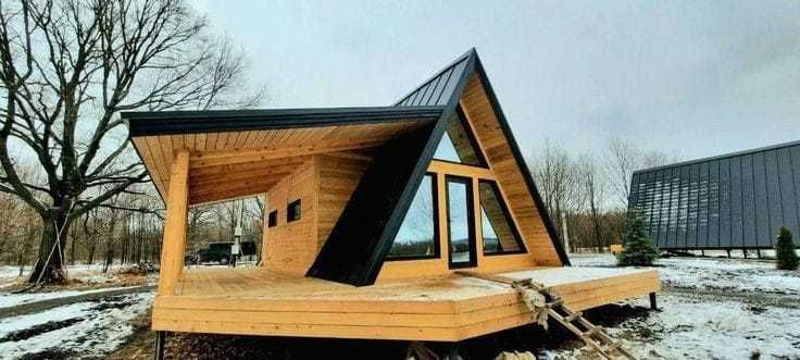 Vand casa modulara tip A pe structura de lemn sau metalica 9x9m