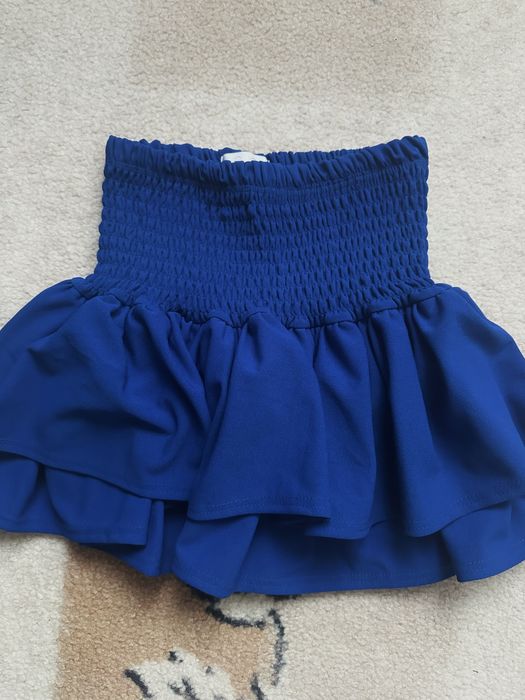 Синя пола на Quiz