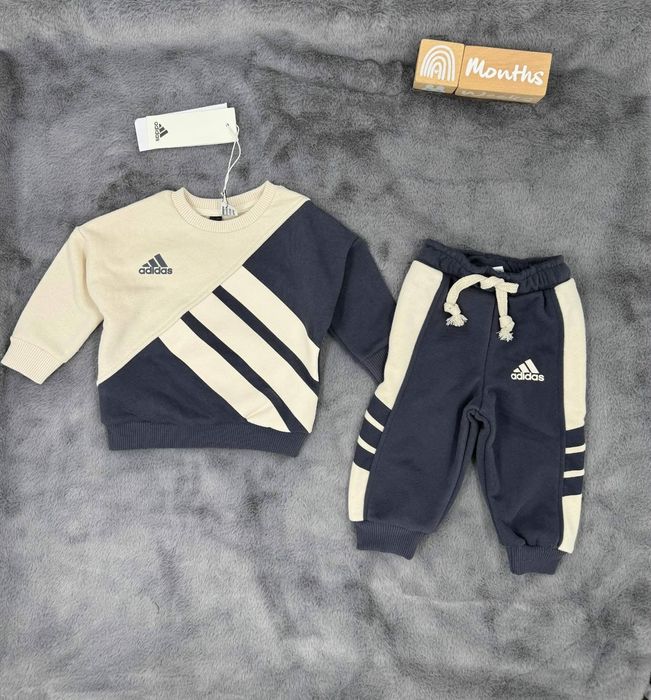 Детски и бебешки  комплекти от 6 месеца до 36 месеца