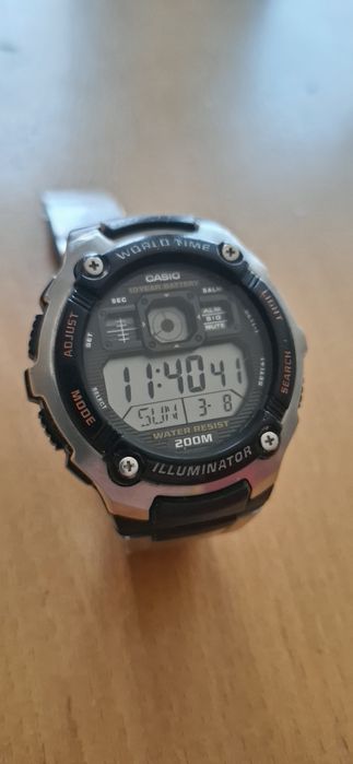 Часовник CASIO AE-2000W