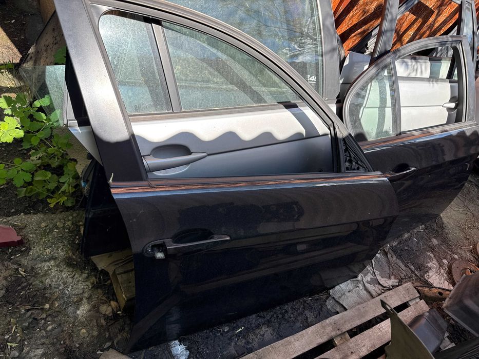 Usi Fata/Spate/Stg/Dr BMW E46/E90 FL/NFL Brek/Sedan Toate Culorile