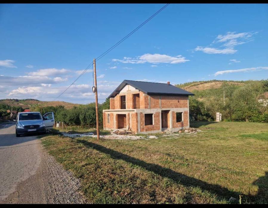 Casa de vanzare.