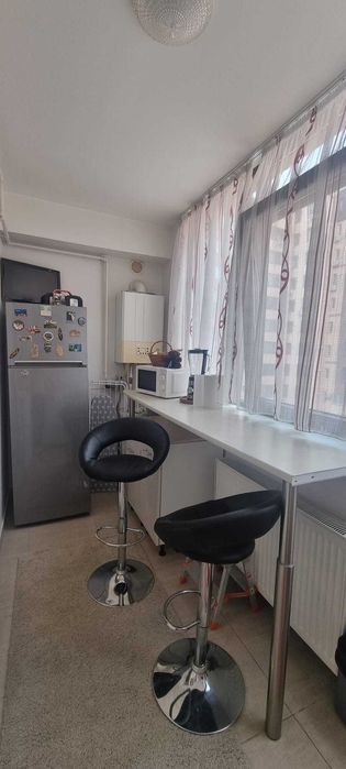 Studio cochet, mobilat complet, in Militari Residence, caut chiriaș simpatic pe termen lung