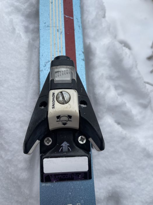 Лыжи и ботинки размер 36