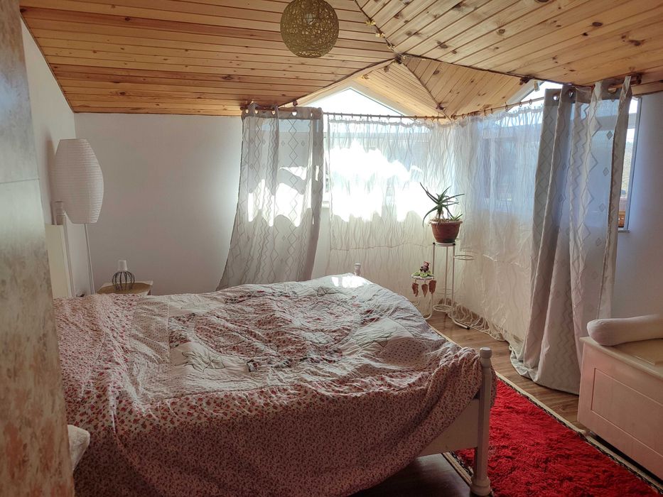 Двуетажна къща в Царичино