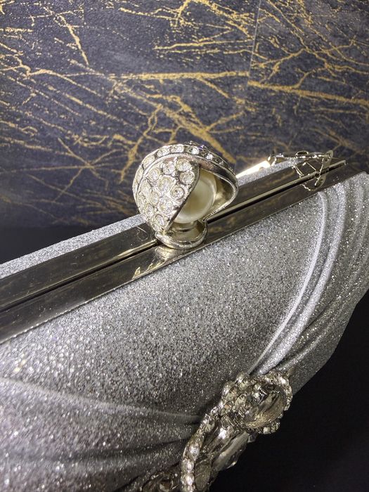 Plic elegant argintiu