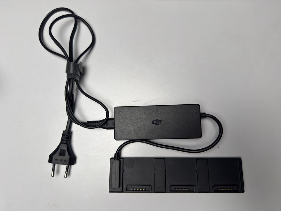 Hub de încărcare original DJI pentru Air 2S / Mavic Air 2