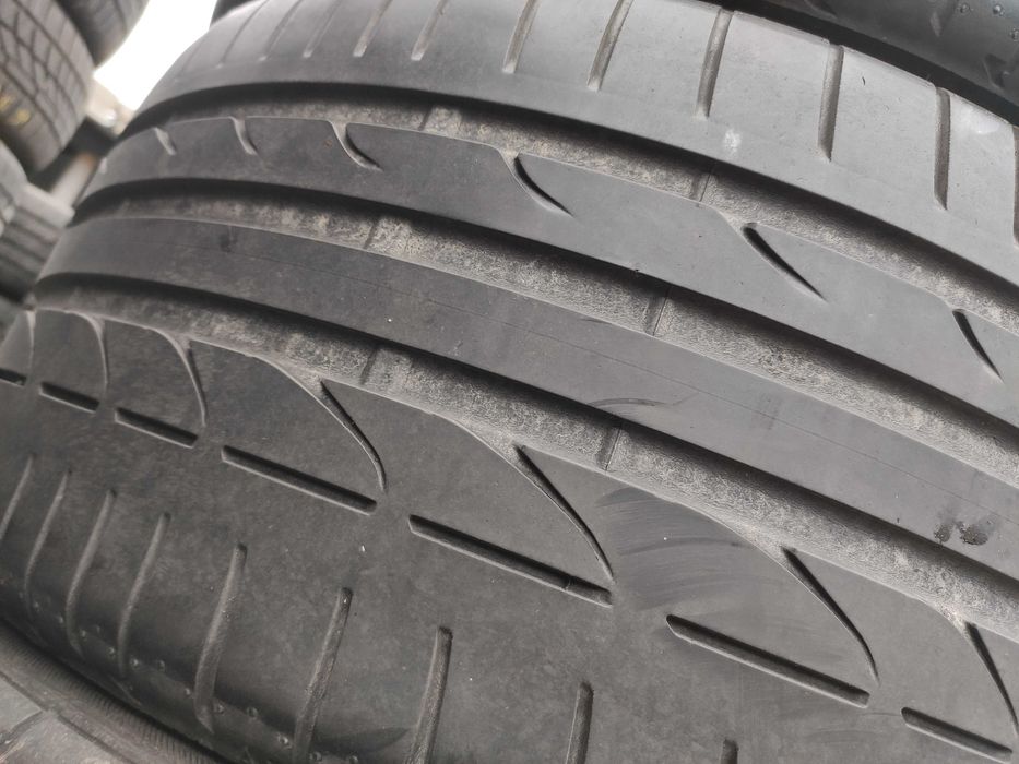 2бр Летни гуми 245 35 18 - Bridgestone