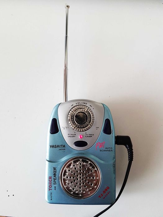Radio Yashita Japan cu lanterna