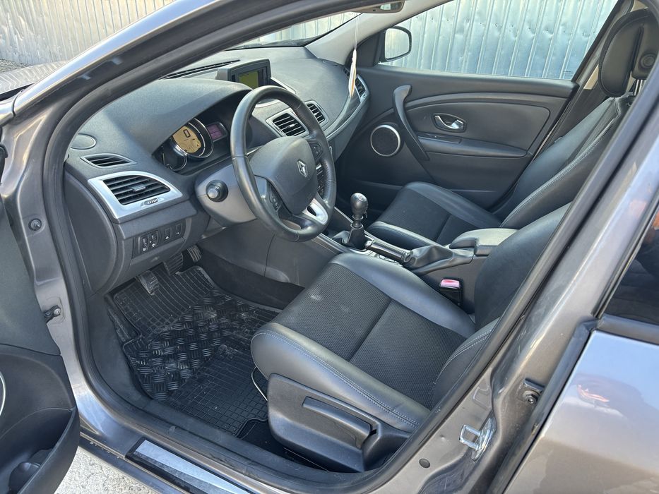 Planșă bord renault megane 3   Facelift 2016