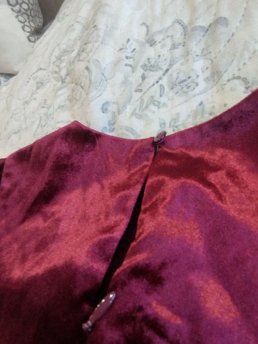 Коледна рокля за пет години