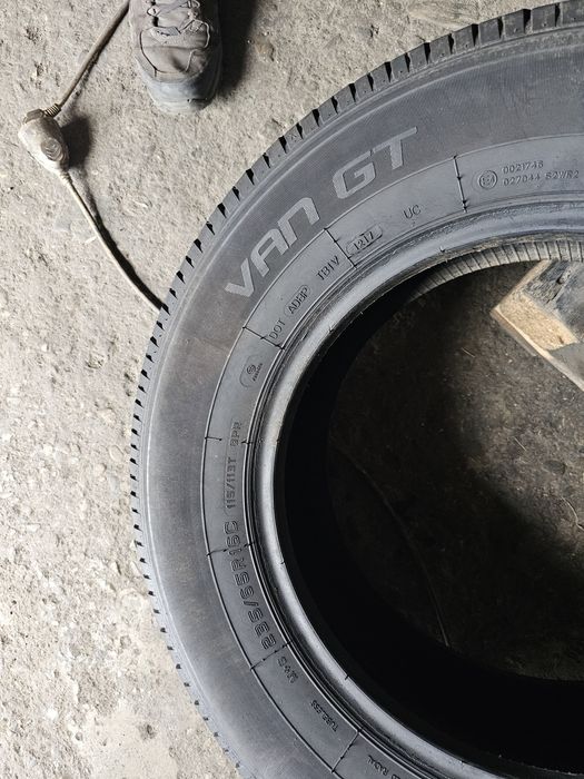 4 anvelope vara 235 65 16C Interstate 7.9mm