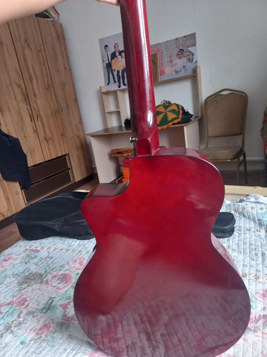 Гитара продаются