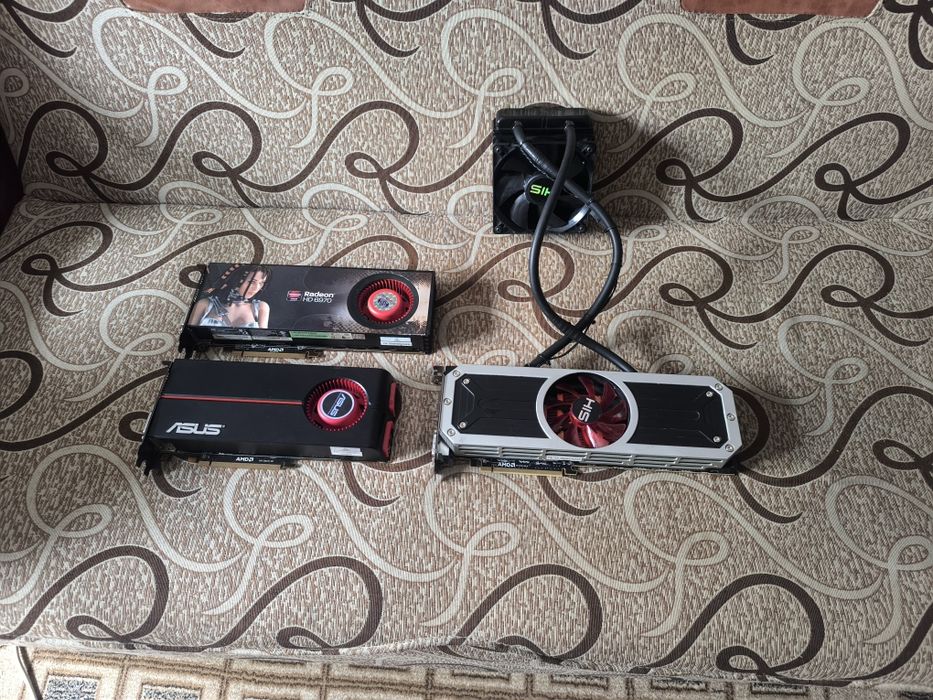 Lot de placi video retro high-end