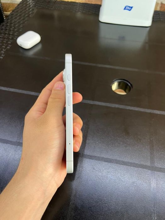 iPhone 16 айфон 16