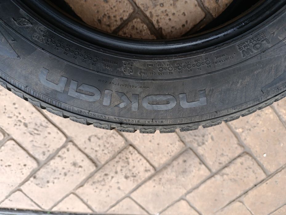 Зимни гуми Nokian 215/60/16 WRD4