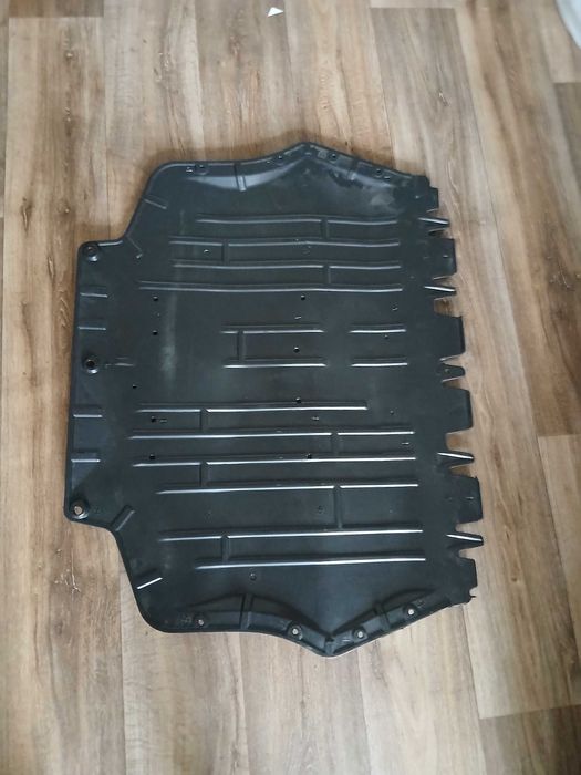 Кора под двигател Шкода Октавия