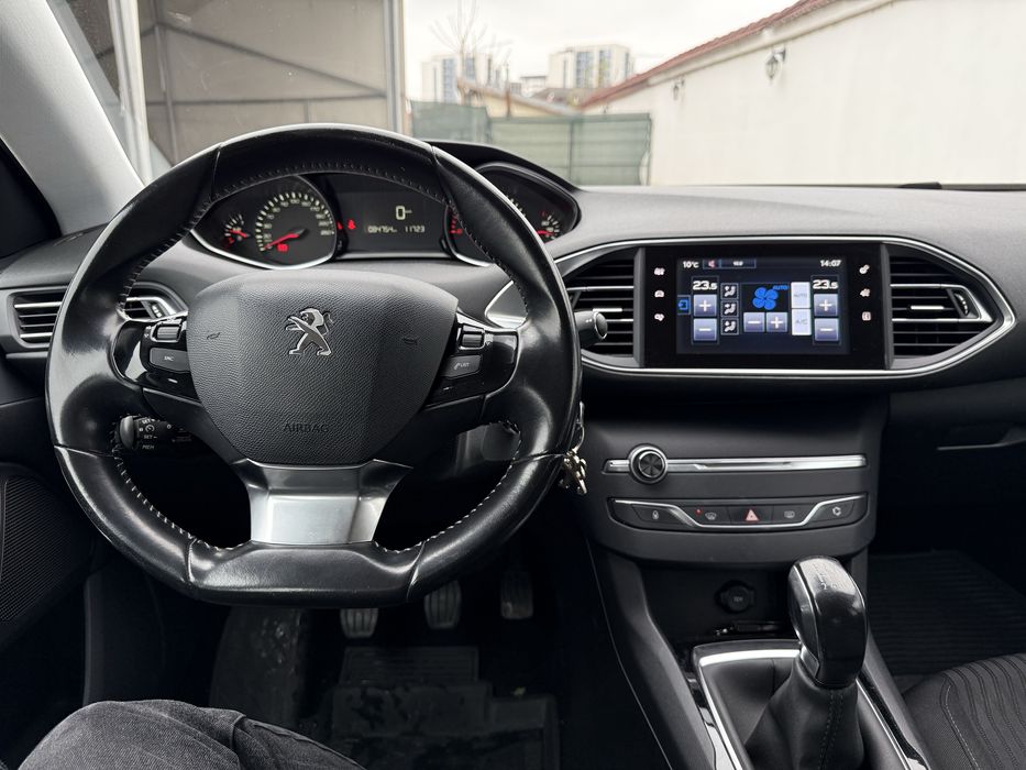 Peugeot 308 1.6HDI