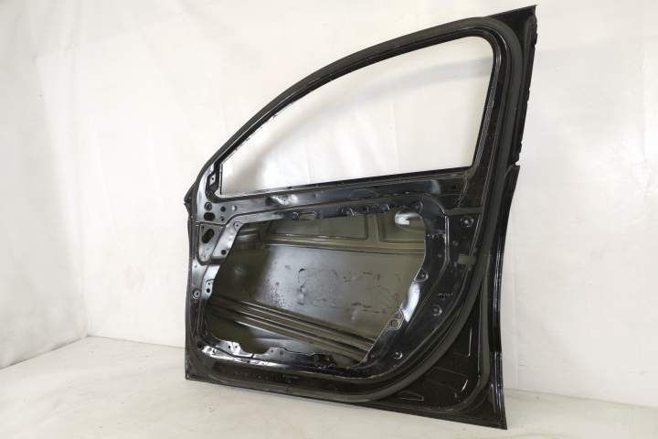 Дясна предна врата Оригинална Мерцедес-Бенц / Mercedes-Benz A-Class W1