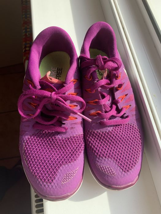 Adidas Nike pt fete