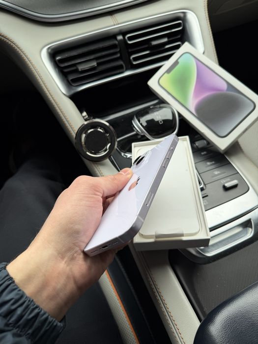 Iphone 14 purple ideal