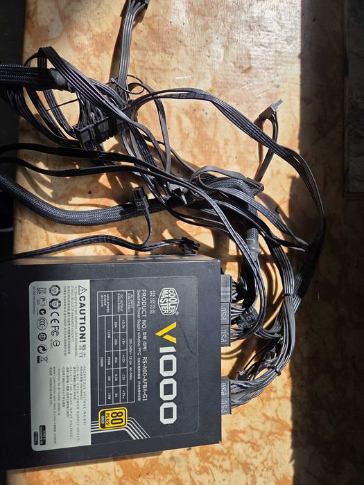 Захранване Cooler Master V1000 и кабели TX/HX серията