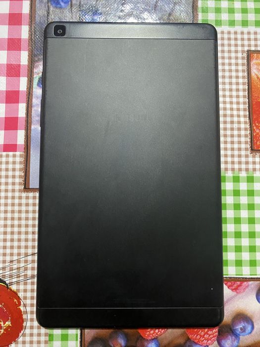 Samsung tab A ideal holatda