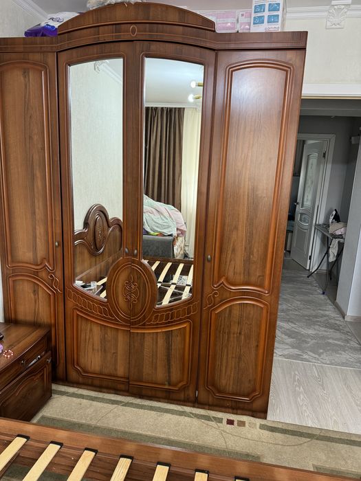 Продам кровать и шкаф