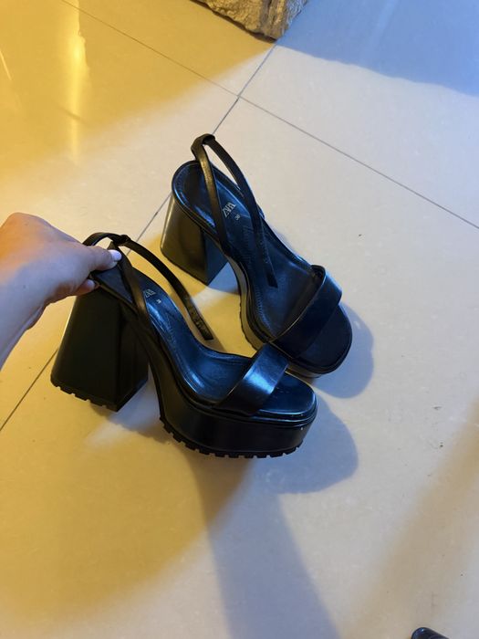 Красиви сандали Zara,отлично състояние