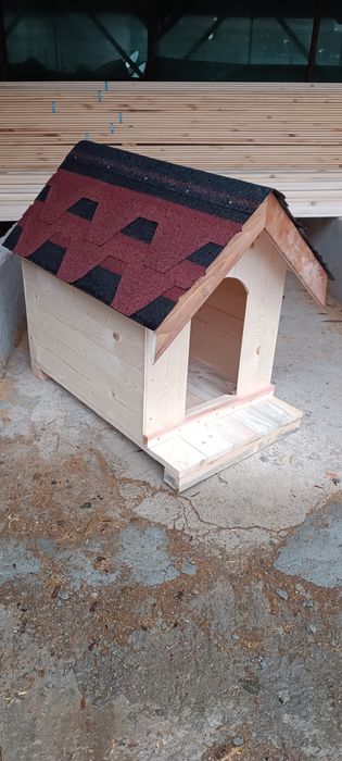 Дървени мебели,колиби