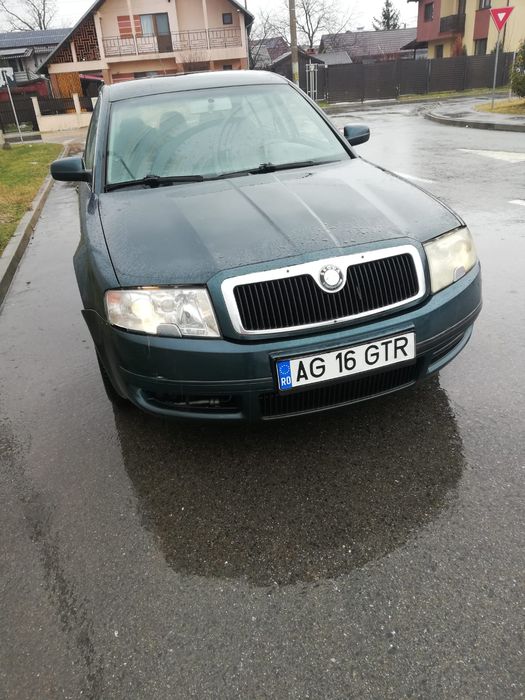 Vând scoda superb