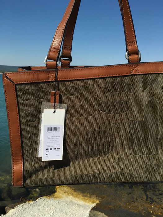 LIEBESKIND чанта НОВА с етикет