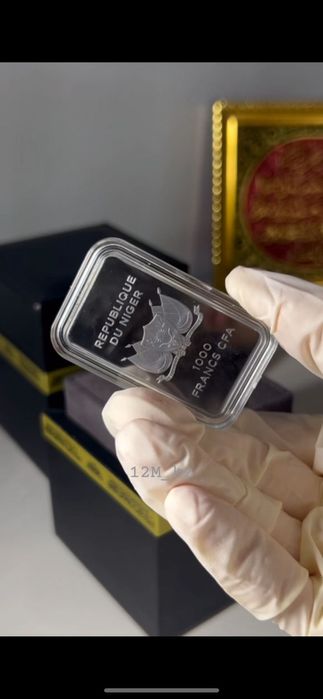 Серебряная монета 999 пробы