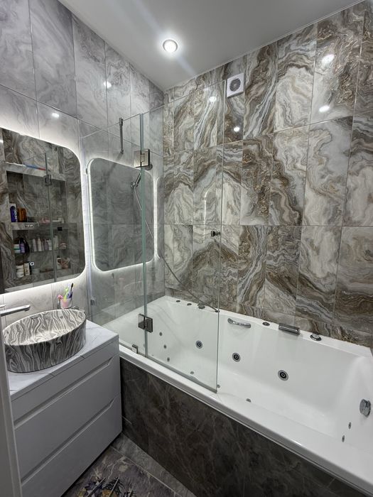 Продам 4-ком квартиру