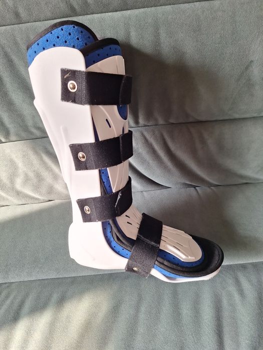 Ортез-бандаж для голеностопа