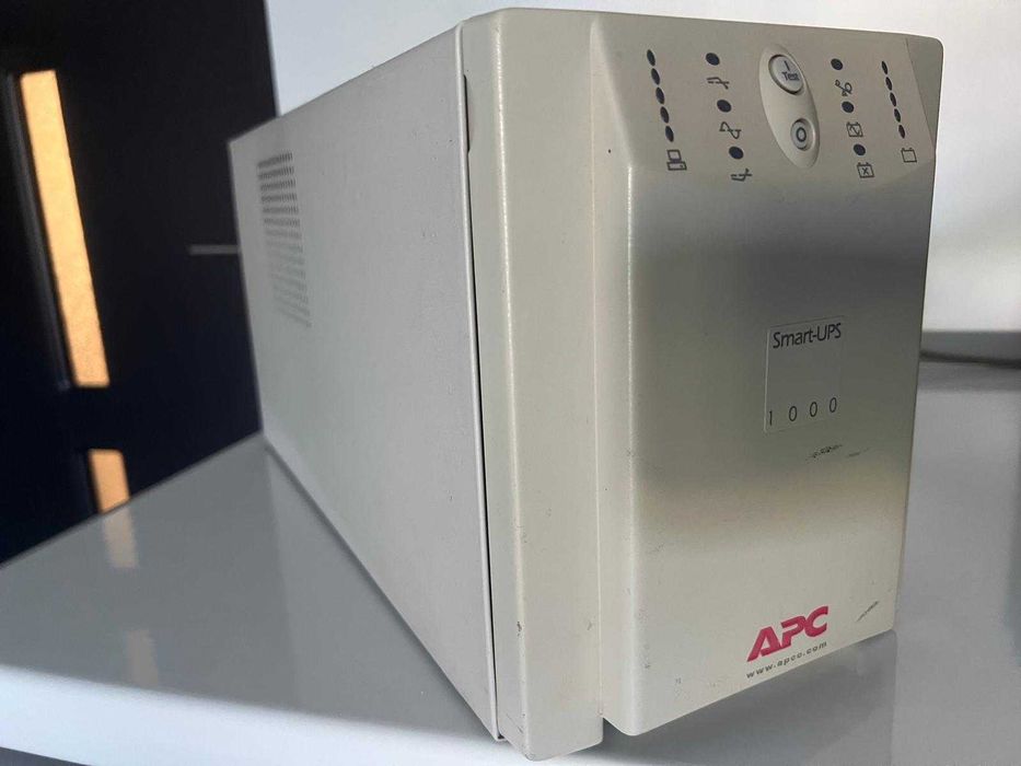 SmartUPS APC 1000 - Sursa neintreruptibila