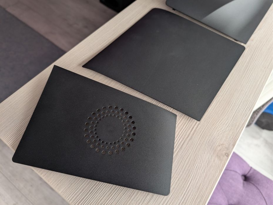 Carcasa pentru PlayStation 5 Slim, disk edition, neagra, cu ventilatie