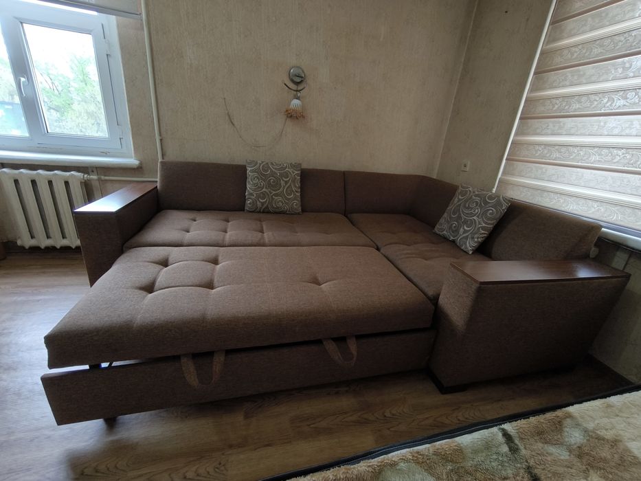 Продаю раскладной диван в Чирчике