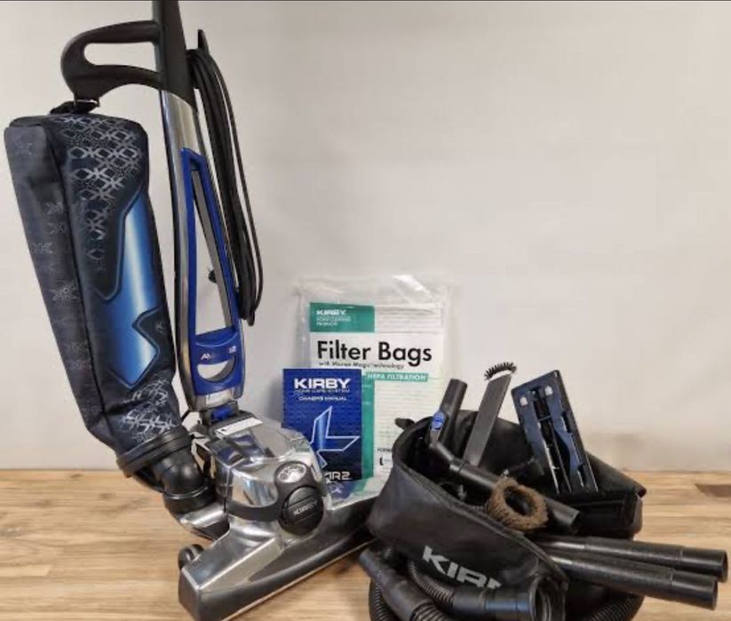 Kibia Avalir 2 – Aspirator aproape nou + set complet accesorii