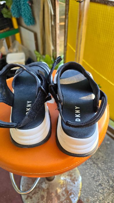Сандали дамски DKNY 39 номер