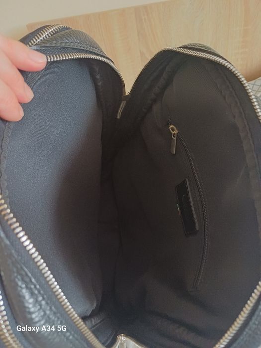 Кожена раница Loretta