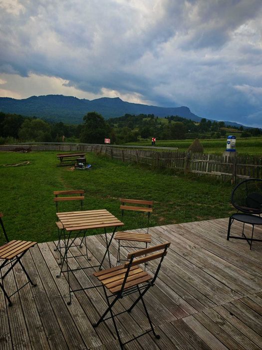 Vând afacere la cheie - cafenea, terasă, restaurant în Budești, Maramureș