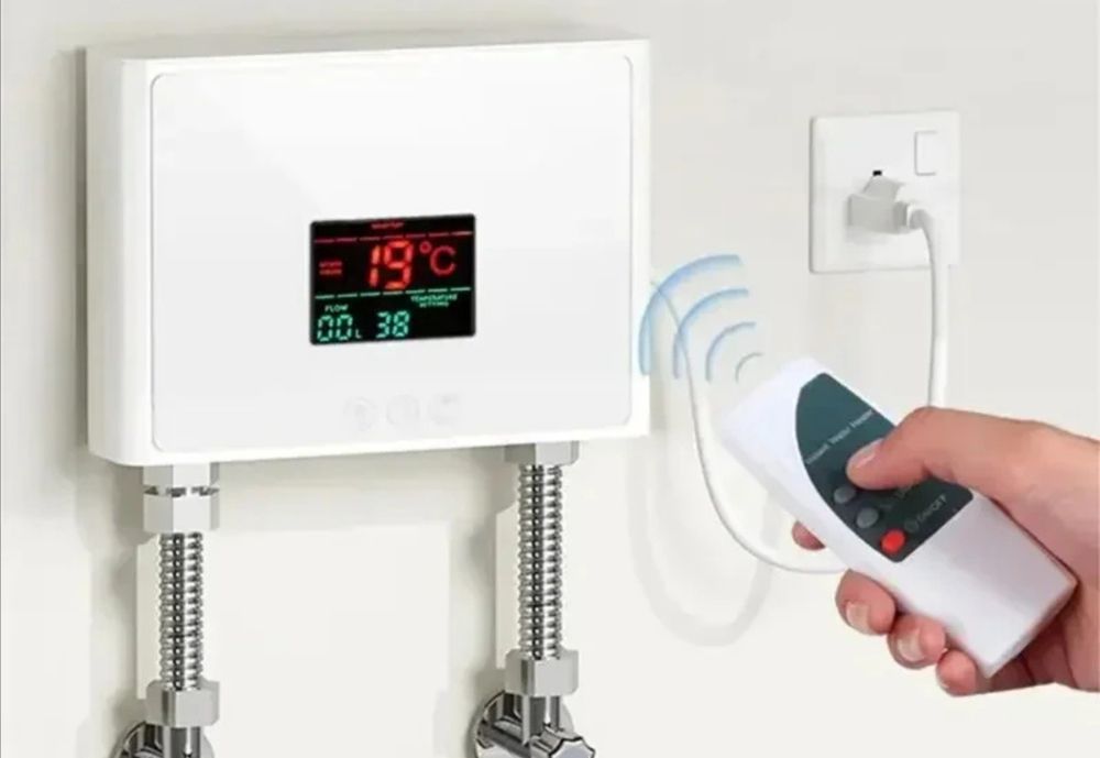 Ел. проточен бойлер с дистанционно 3kW