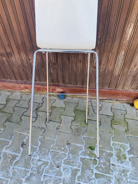 Scaune inalte de bar profesionale